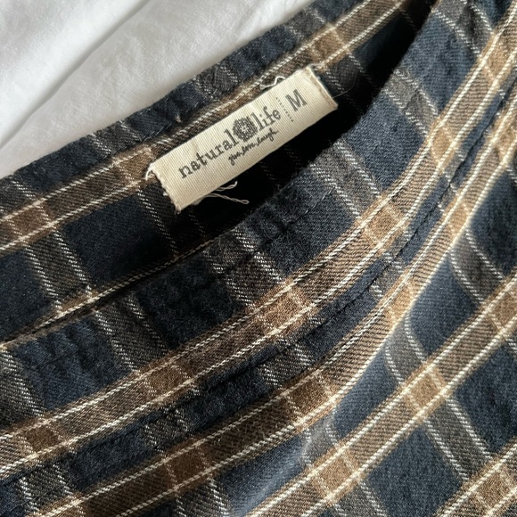 NATURAL LIFE Berkley Maxi Dress; Navy and Tan Tiered Maxi Sundress - Picture 6 of 8